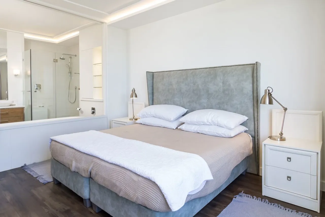 property_[object Object]_7