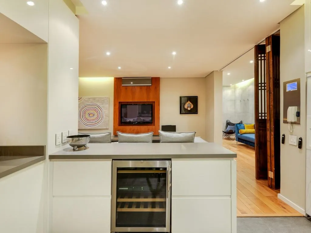 property_[object Object]_10