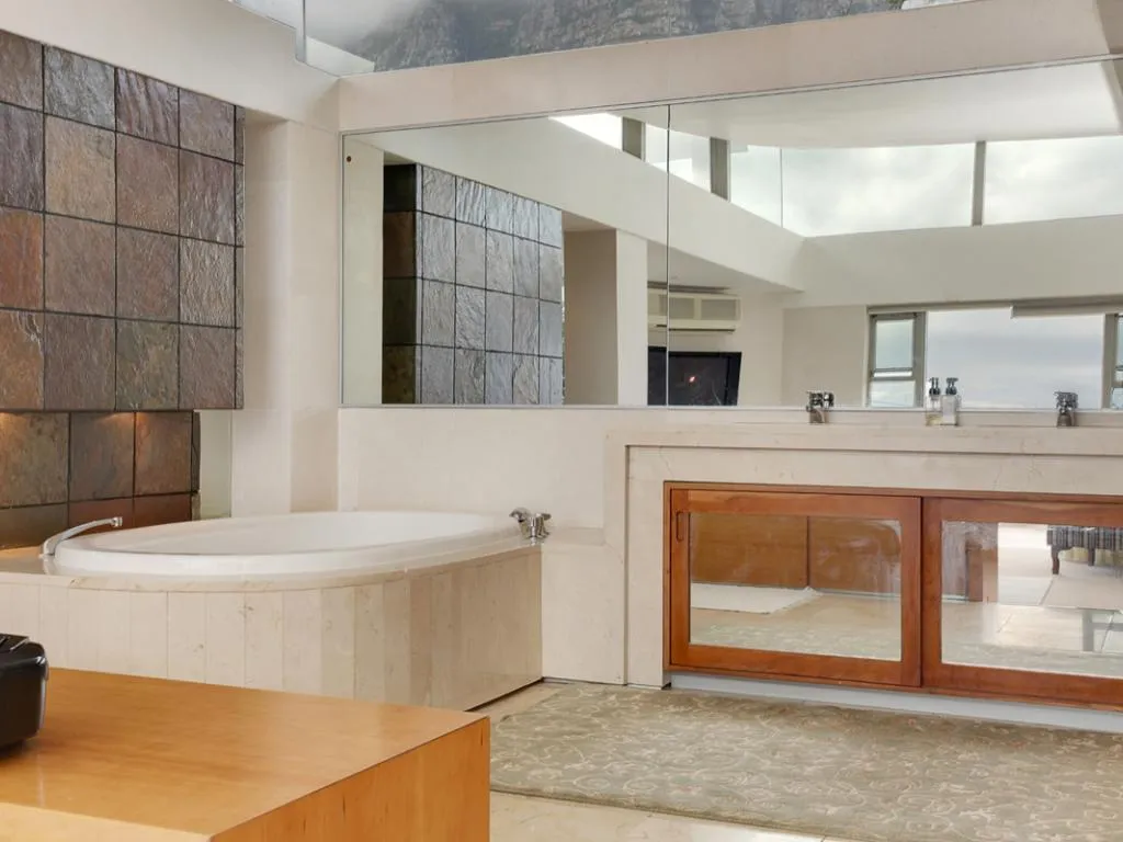 property_[object Object]_8