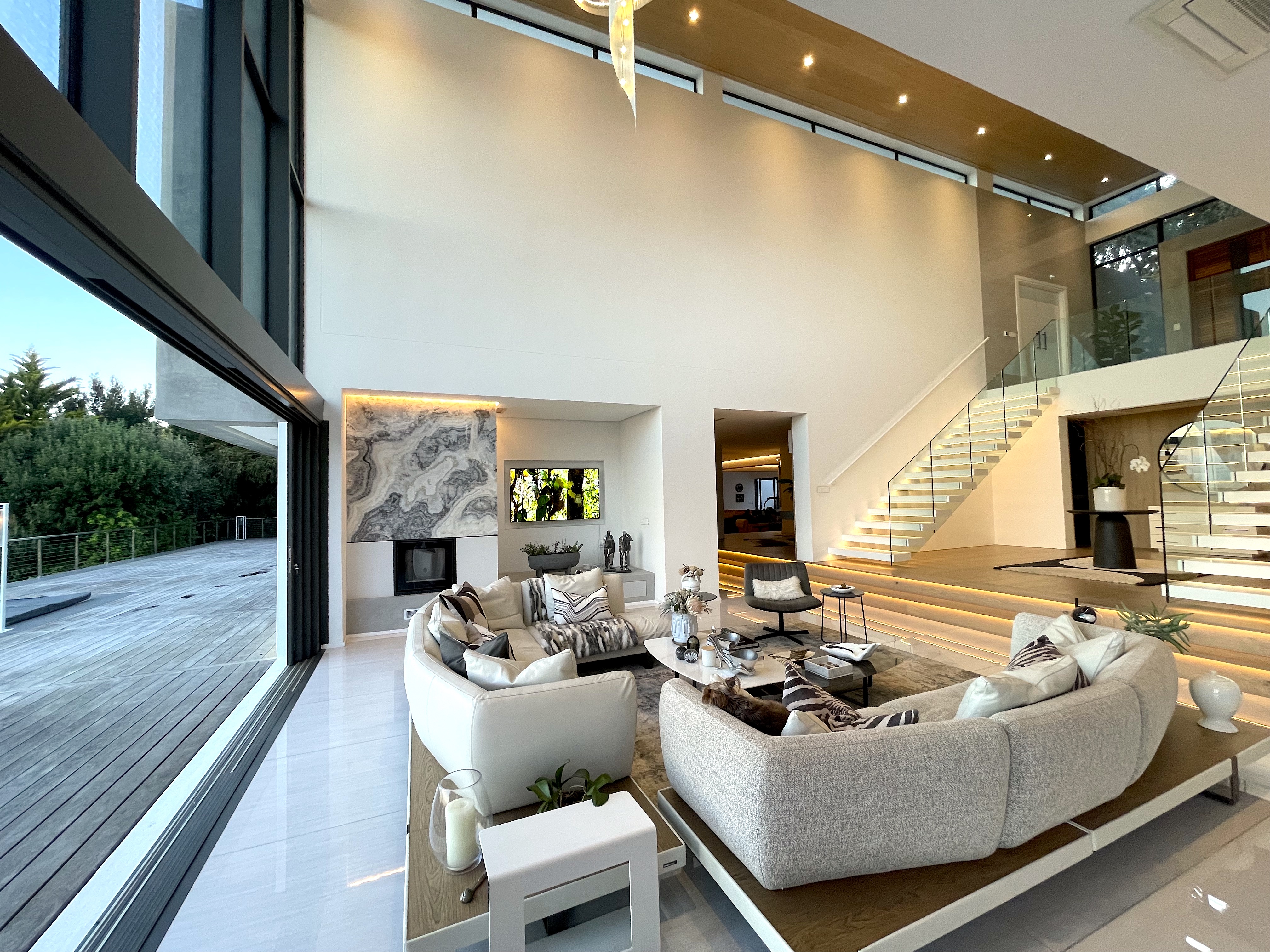 property_[object Object]_4