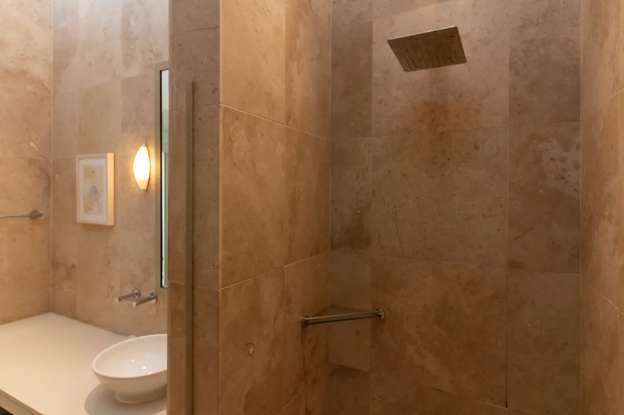 property_[object Object]_38