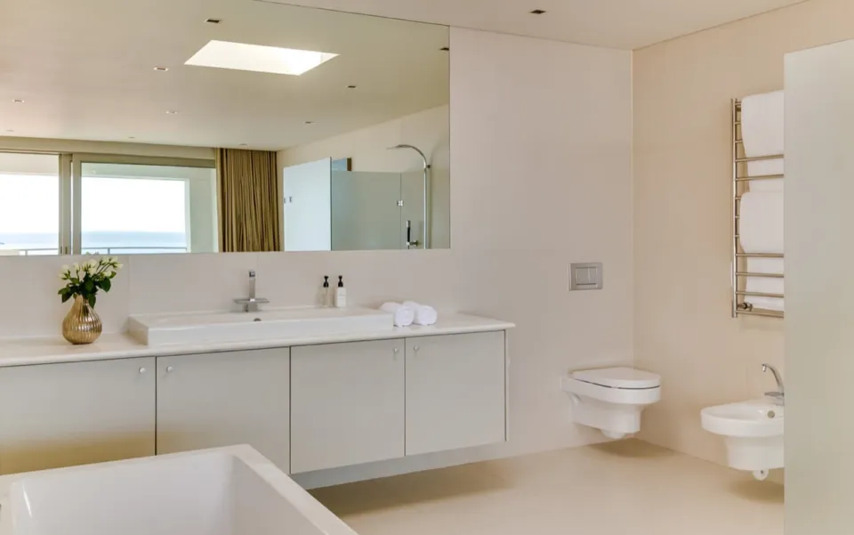 property_[object Object]_12