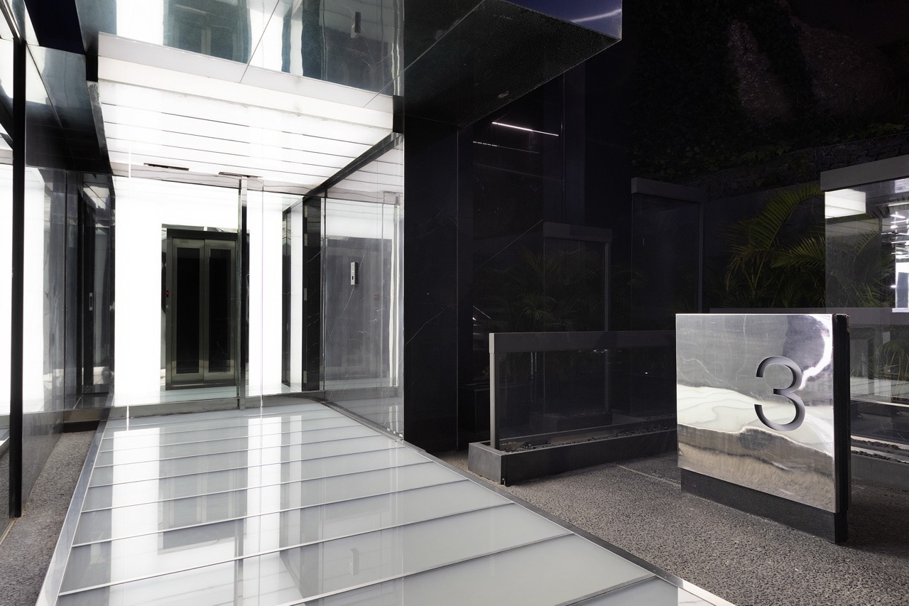 property_[object Object]_23