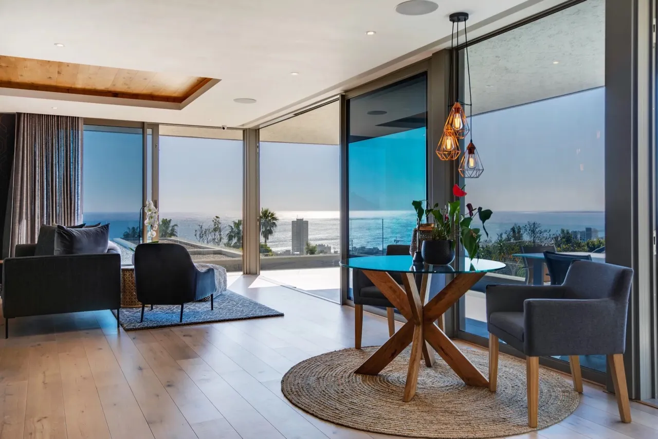 property_[object Object]_6