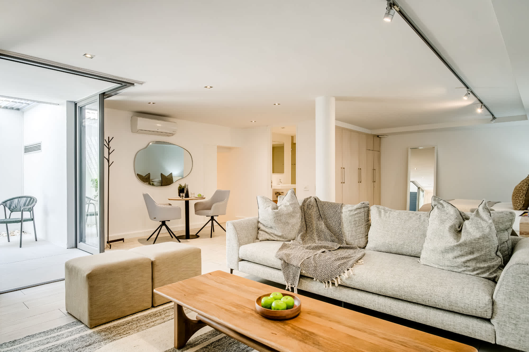 property_[object Object]_2