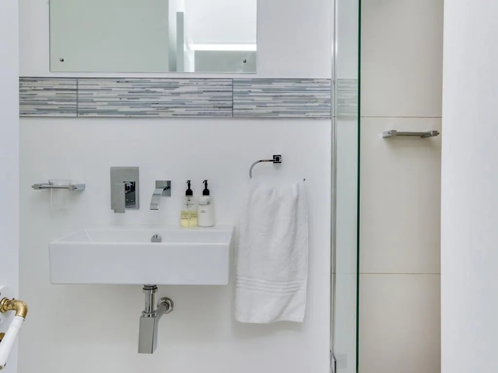 property_[object Object]_14