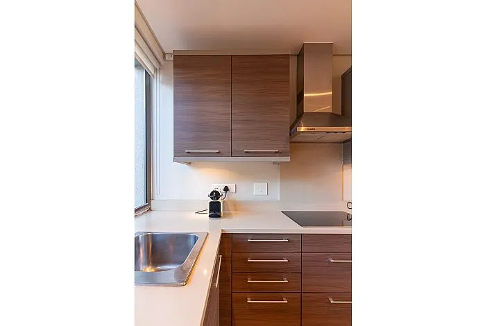 property_[object Object]_6