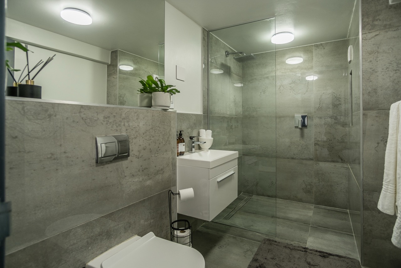 property_[object Object]_37