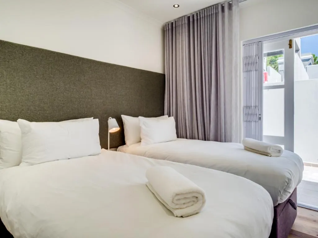 property_[object Object]_6