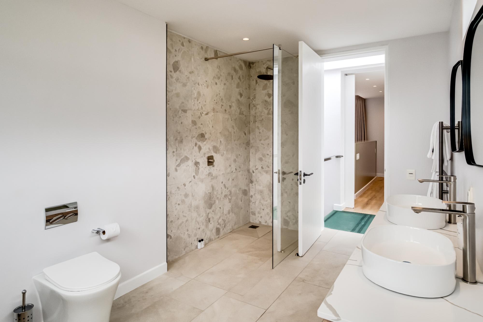 property_[object Object]_22