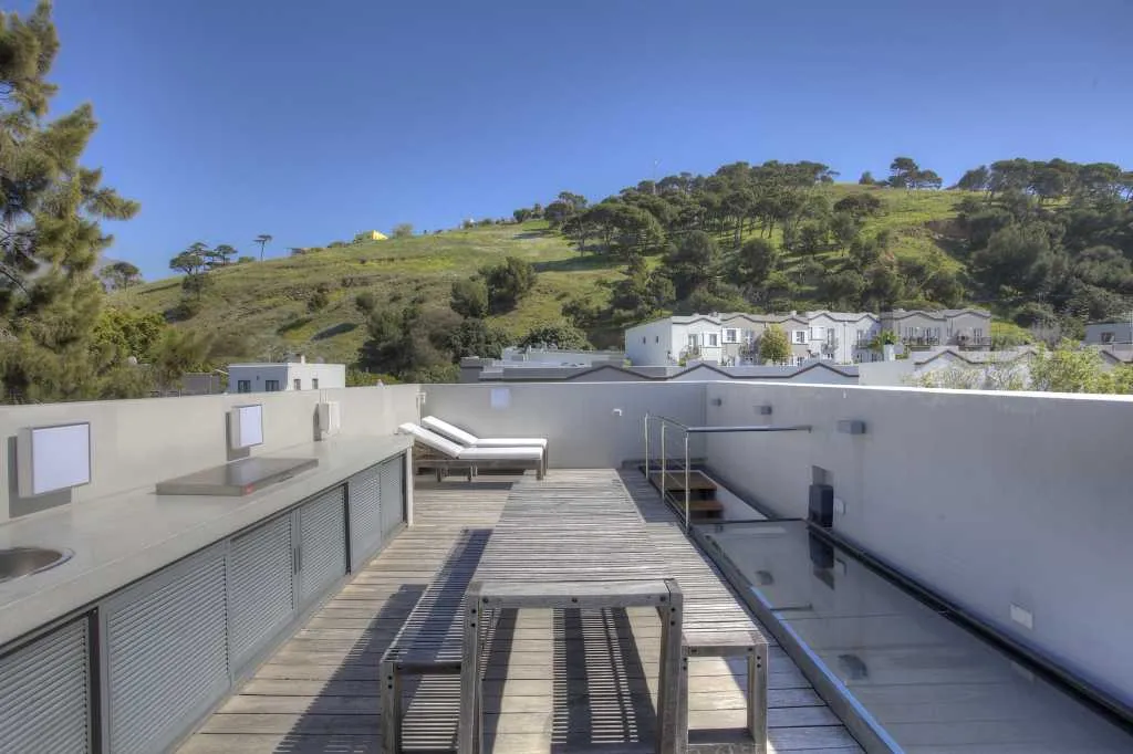 property_[object Object]_10