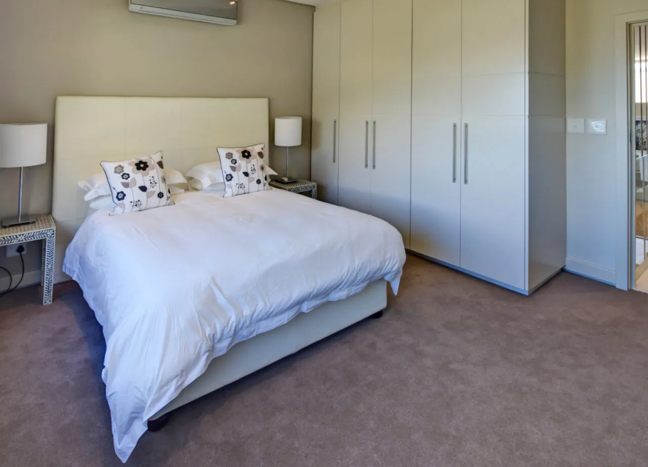 property_[object Object]_12