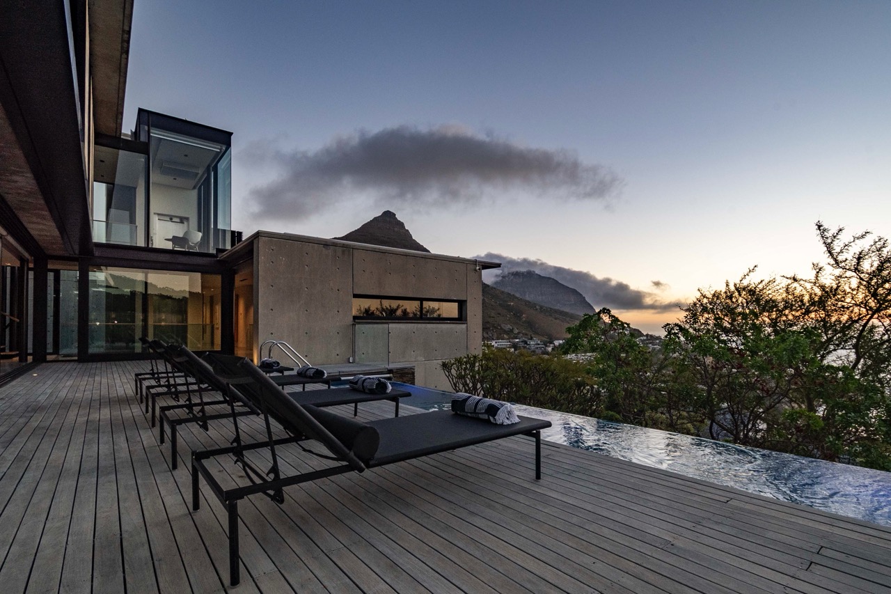 property_[object Object]_18