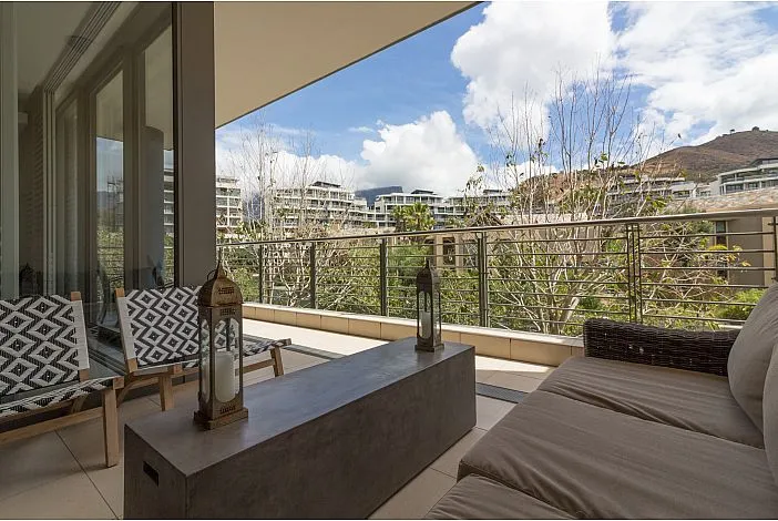 property_[object Object]_16