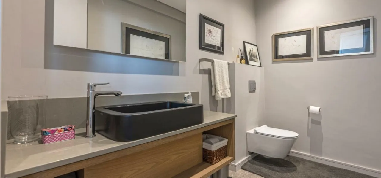 property_[object Object]_33