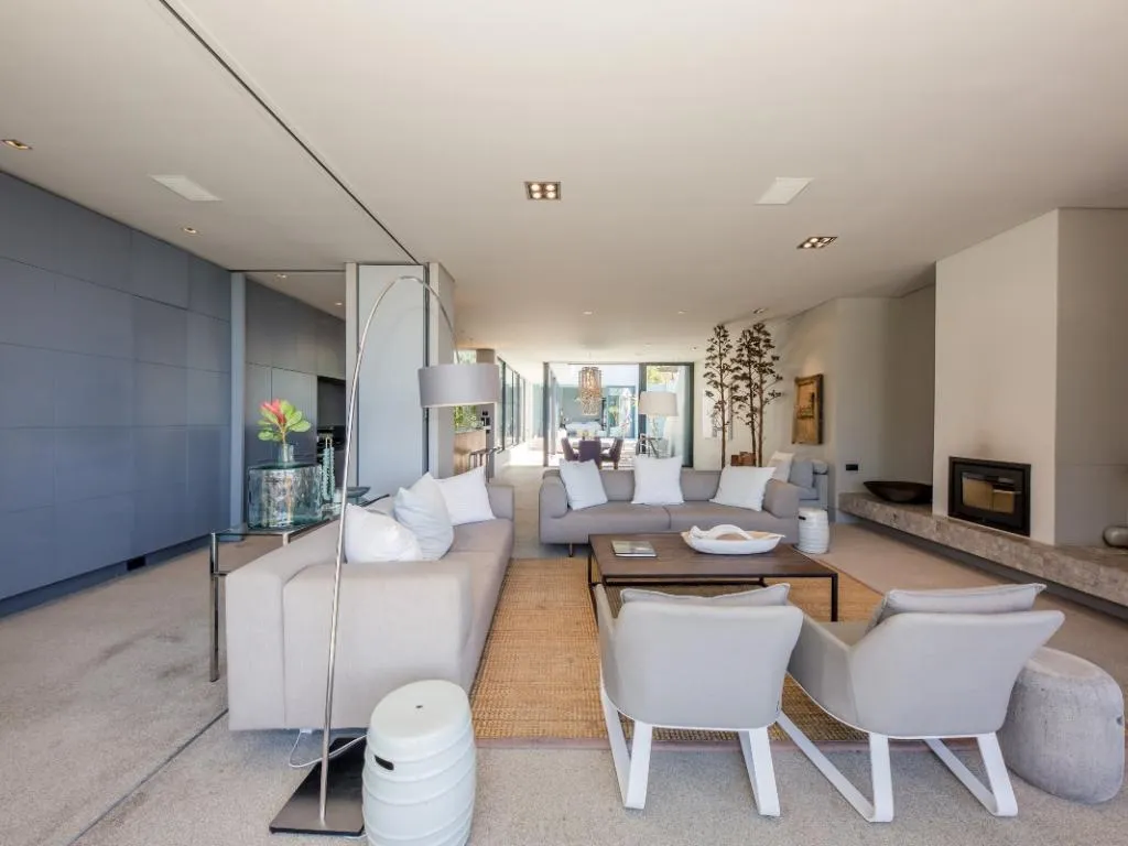 property_[object Object]_10