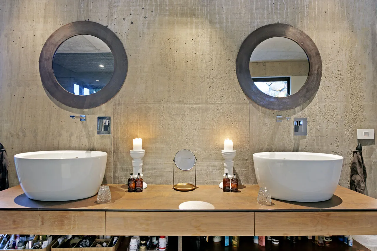 property_[object Object]_39