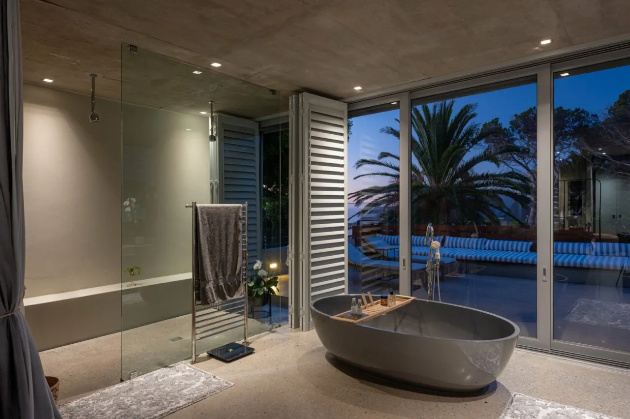 property_[object Object]_44