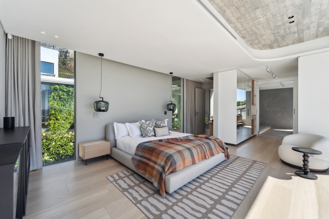 property_[object Object]_14