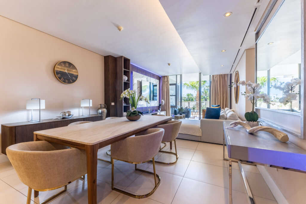 property_[object Object]_2