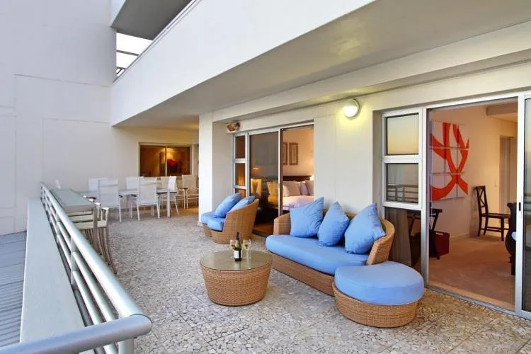 property_[object Object]_12