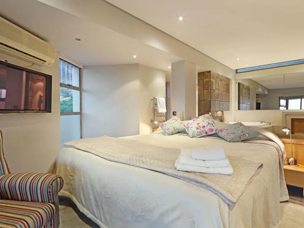 property_[object Object]_9