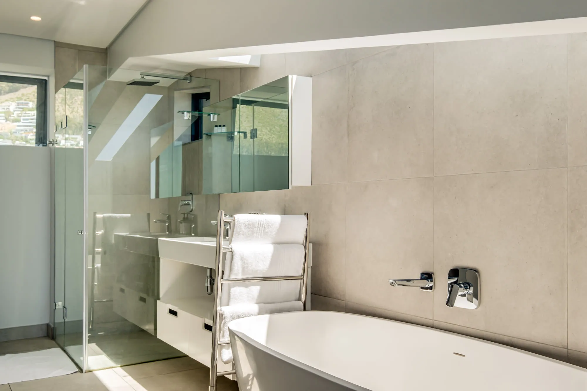 property_[object Object]_13