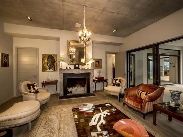 property_[object Object]_4