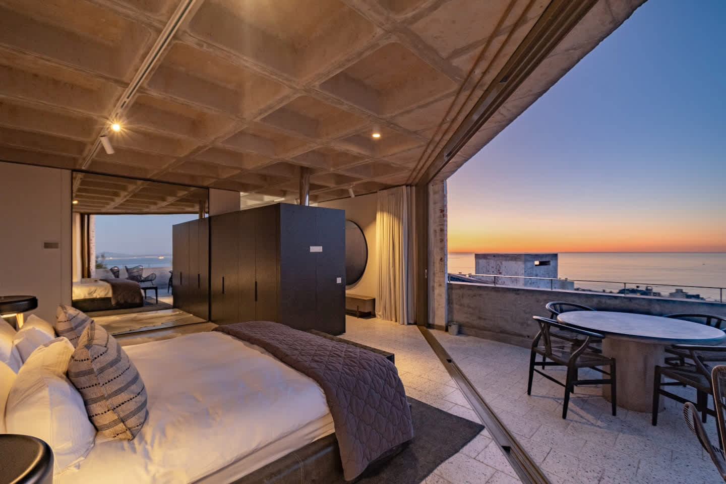 property_[object Object]_14