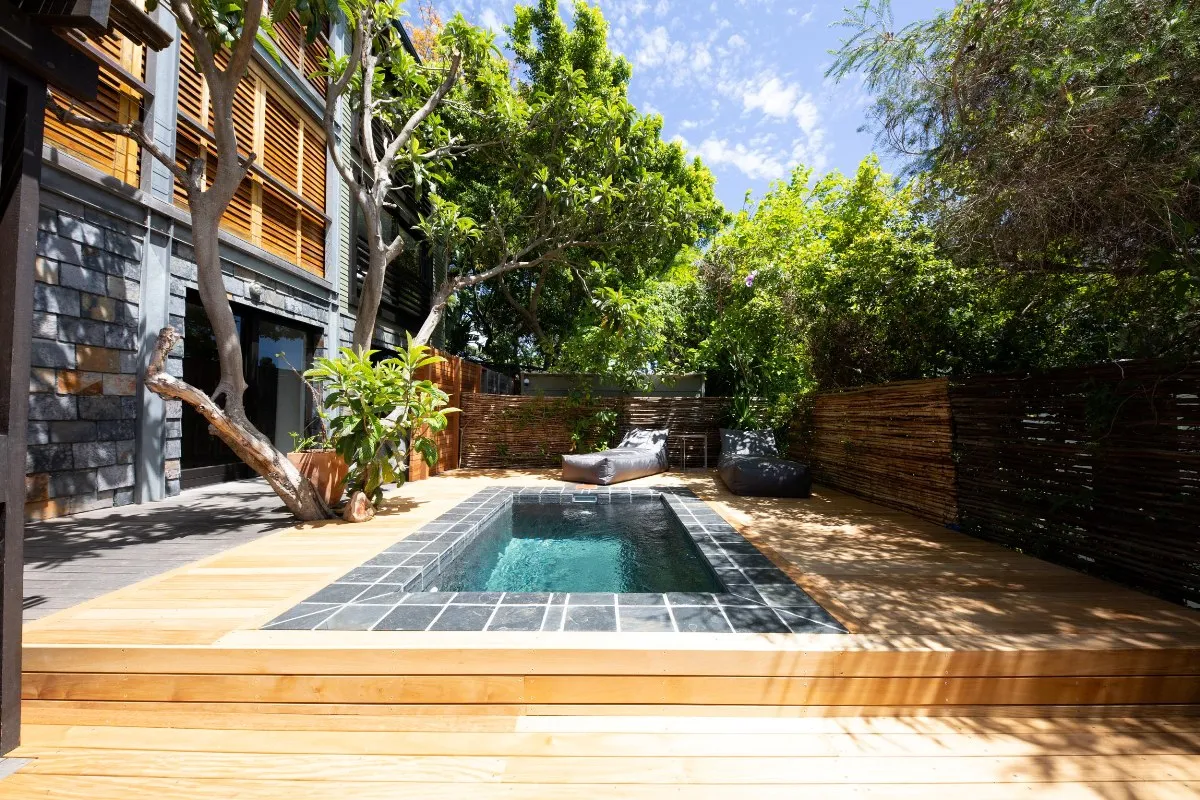 property_[object Object]_17