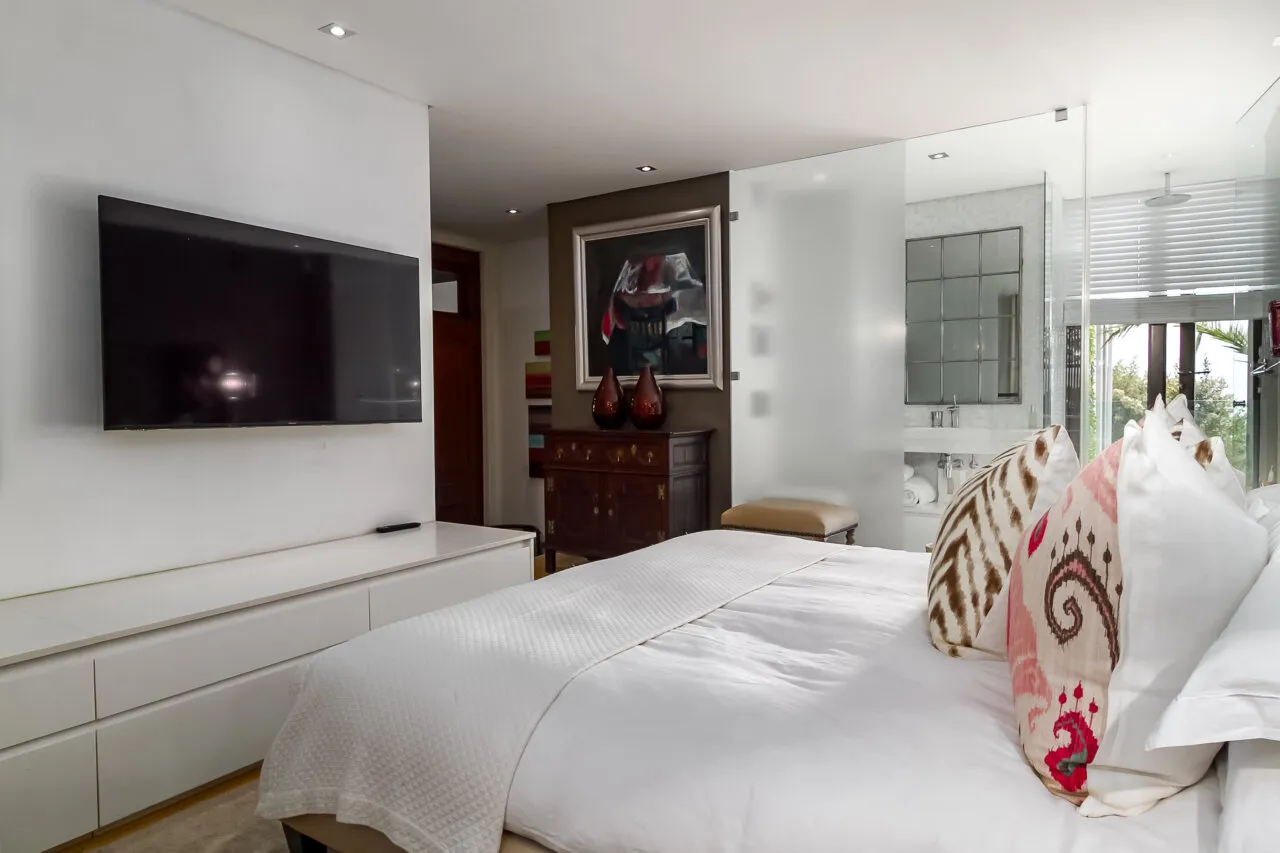 property_[object Object]_16