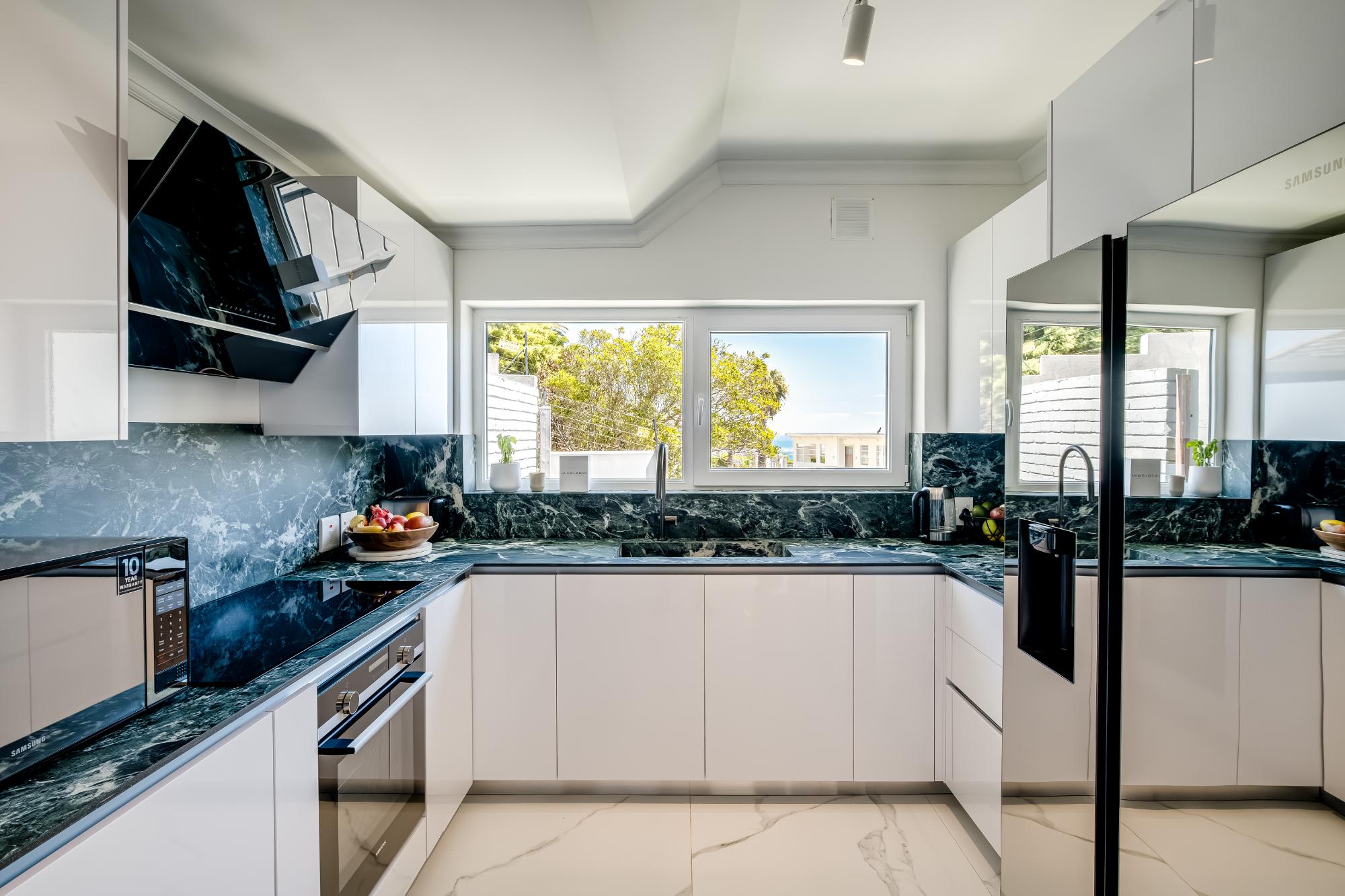 property_[object Object]_8