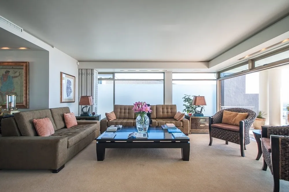 property_[object Object]_6