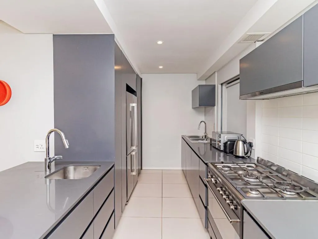 property_[object Object]_6