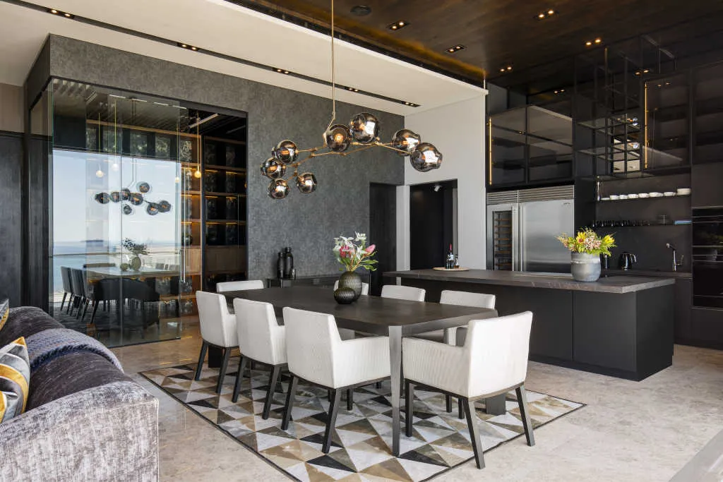 property_[object Object]_10