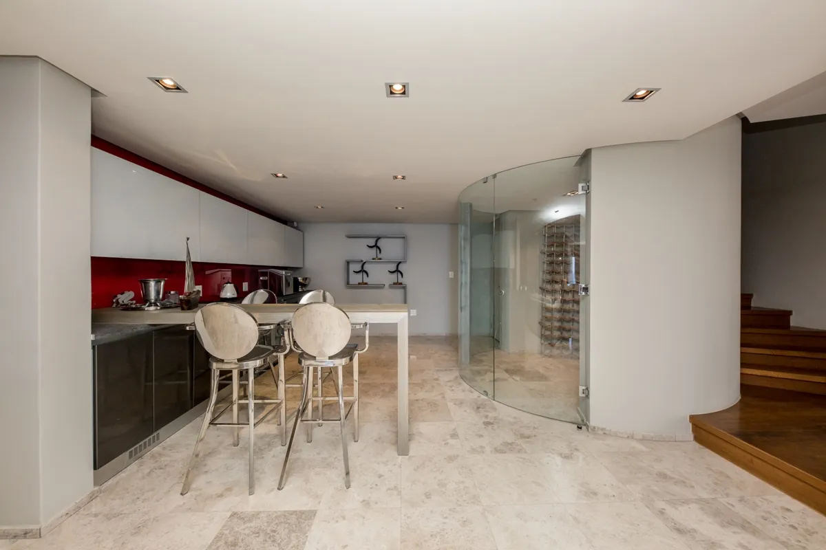 property_[object Object]_30