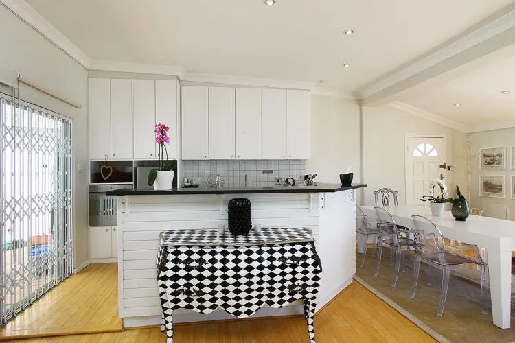 property_[object Object]_9