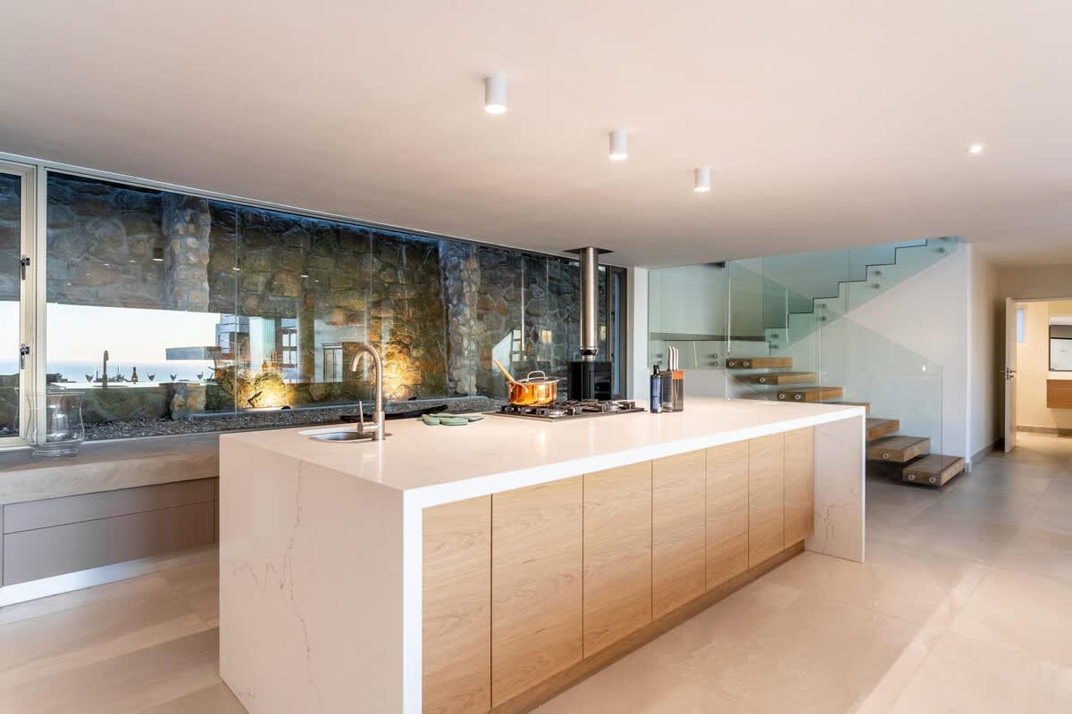 property_[object Object]_12