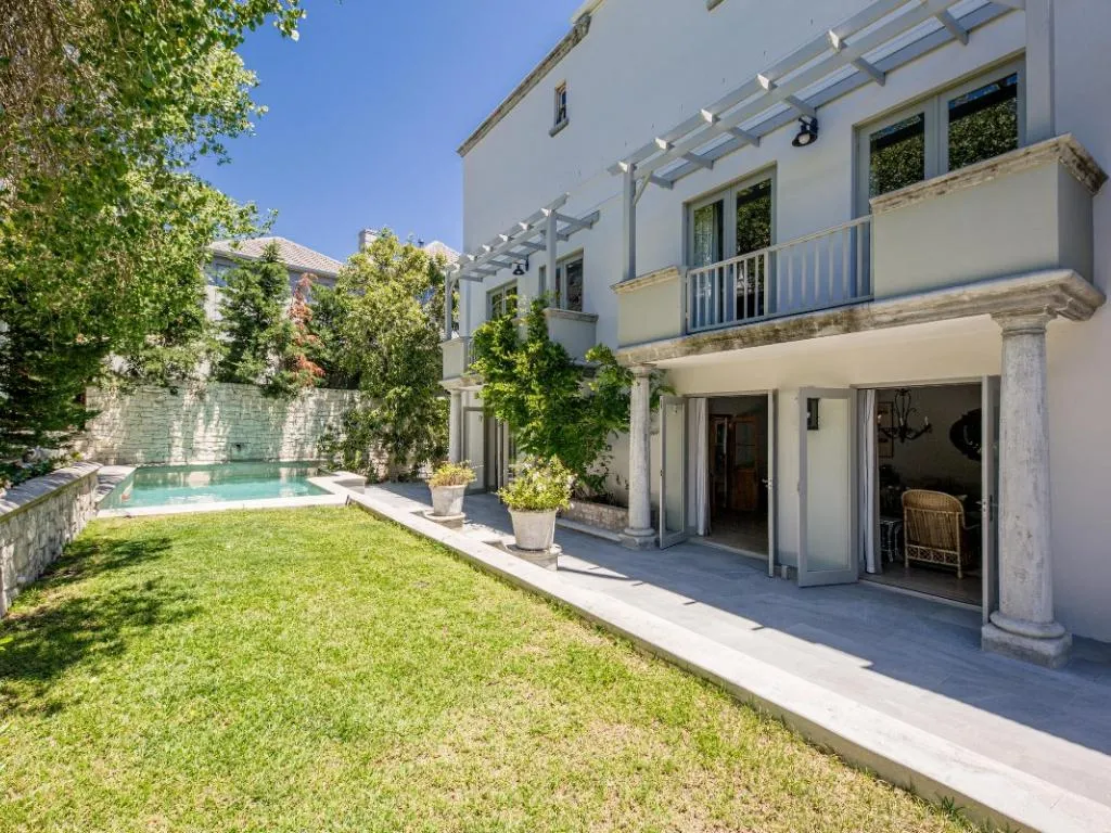 property_[object Object]_23