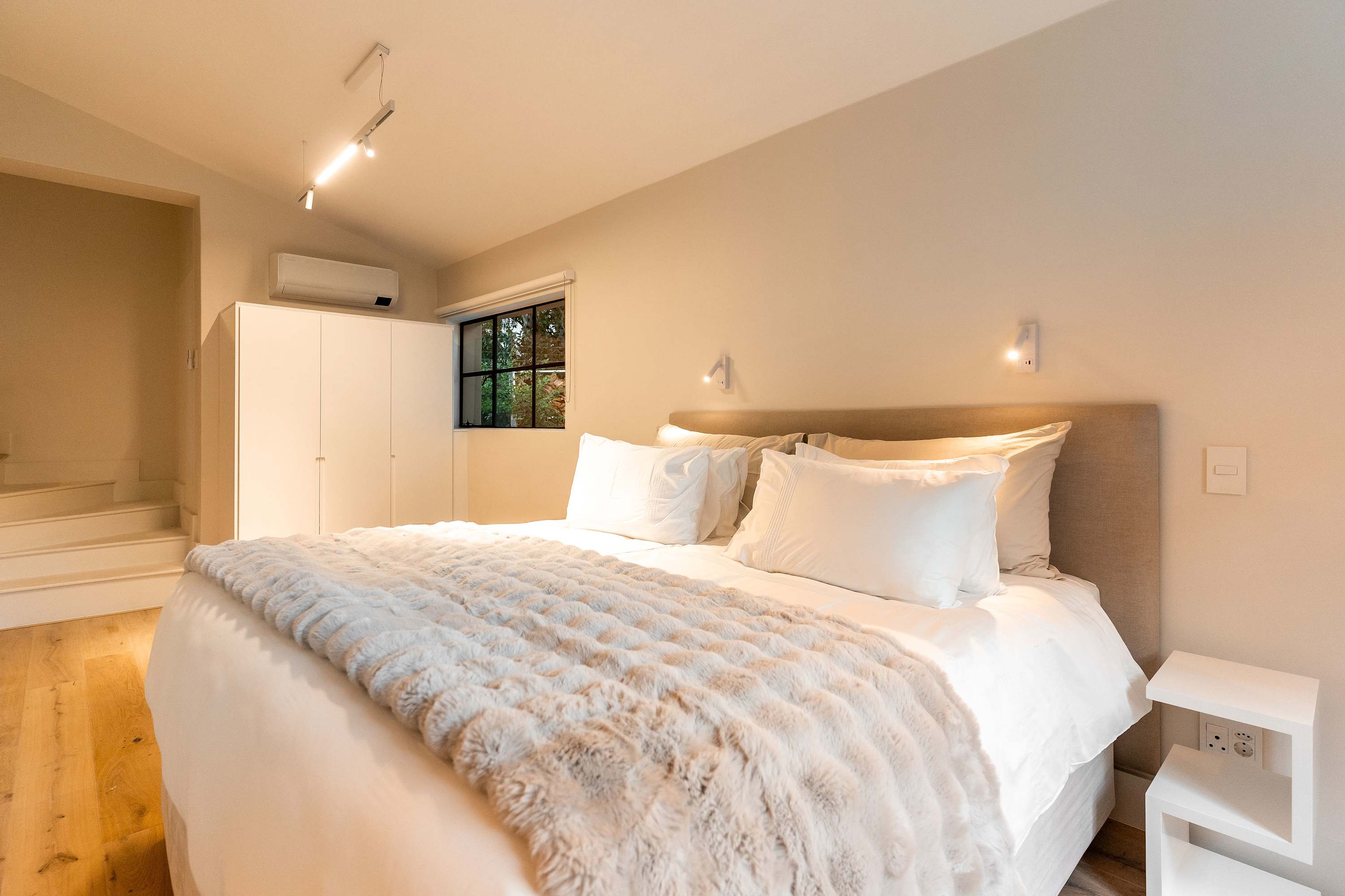 property_[object Object]_44