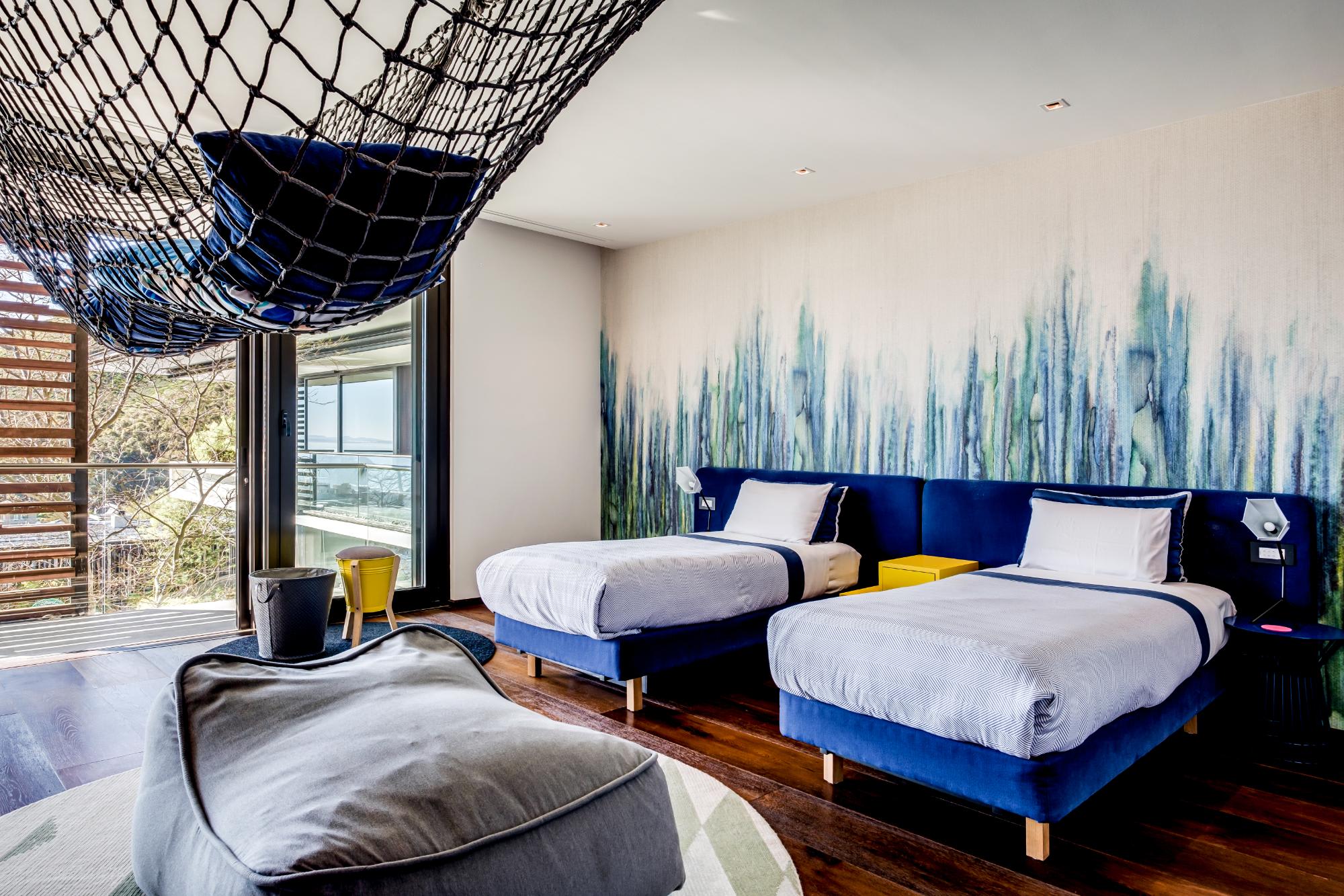 property_[object Object]_28