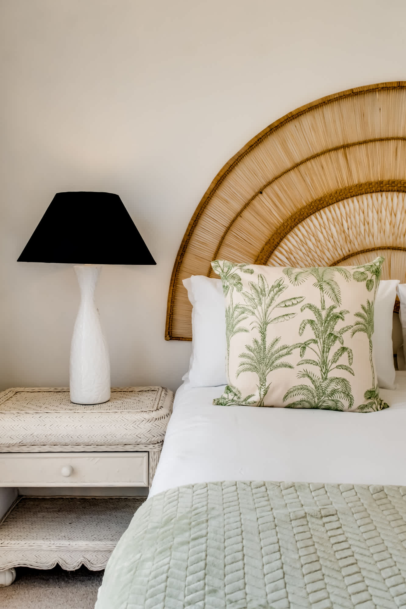 property_[object Object]_16