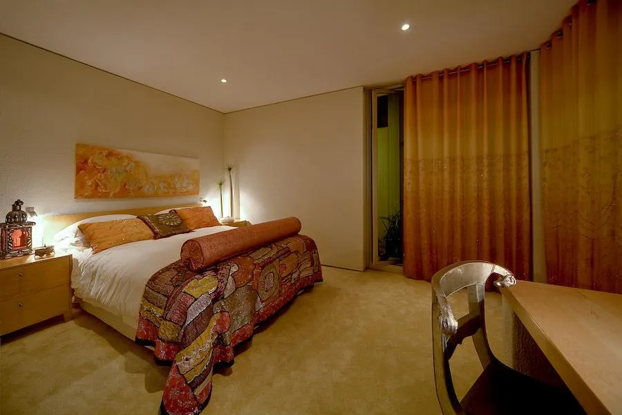 property_[object Object]_13