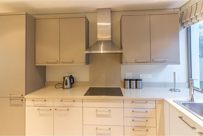 property_[object Object]_4