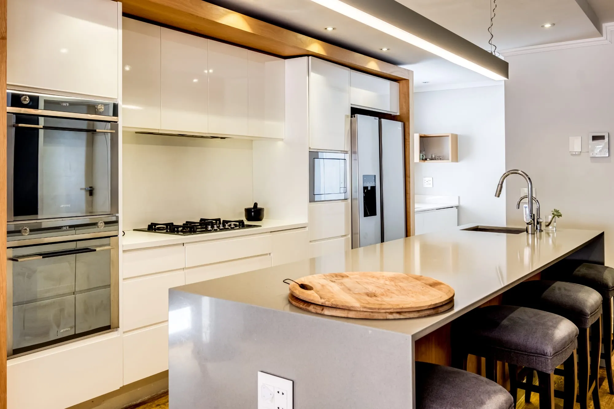 property_[object Object]_12