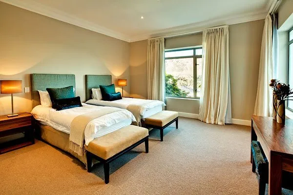 property_[object Object]_11