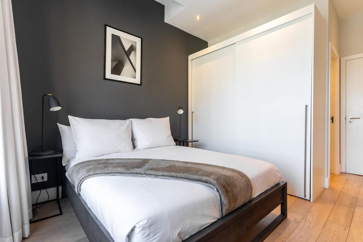 property_[object Object]_9