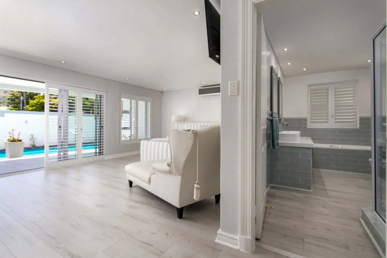 property_[object Object]_12