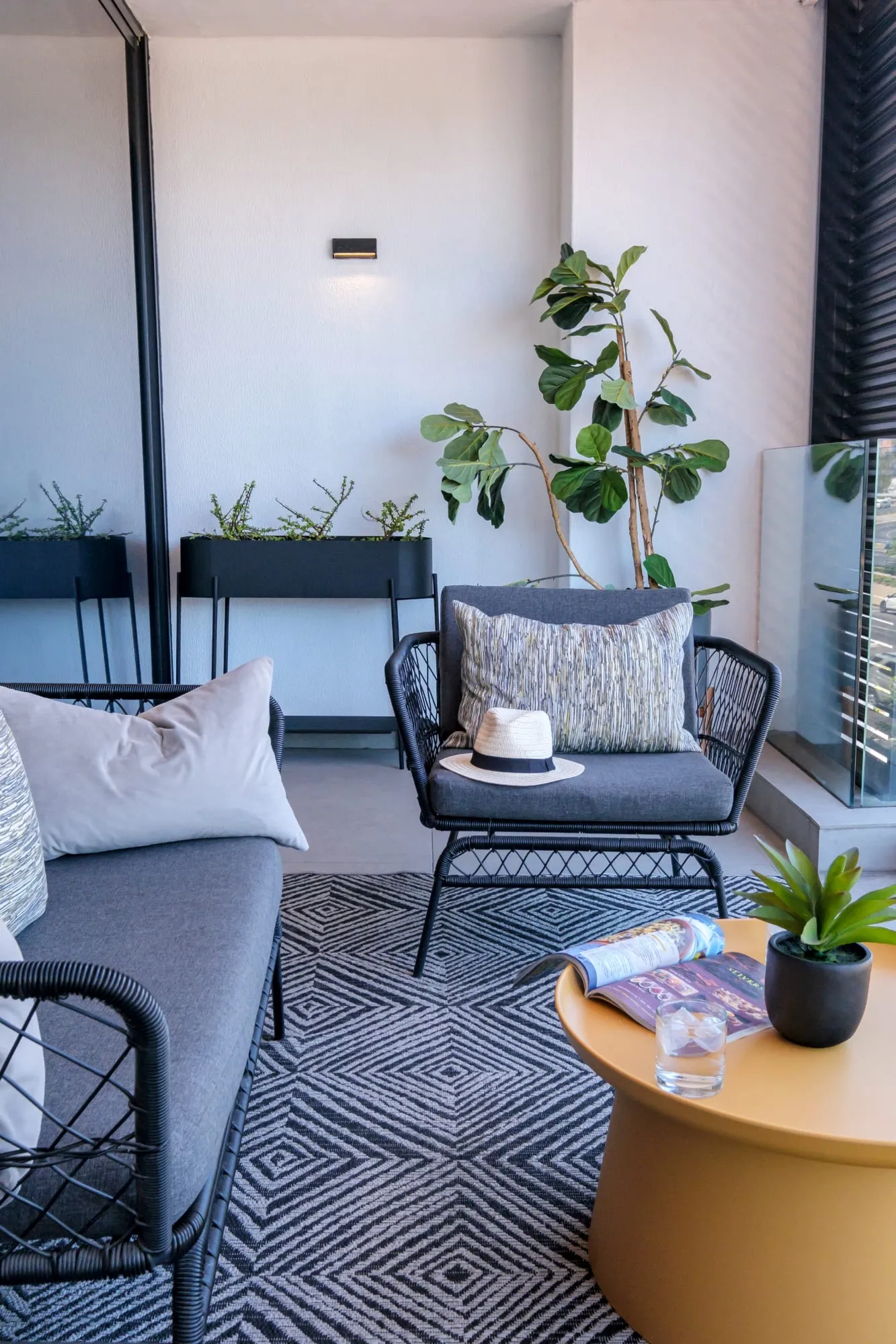 property_[object Object]_14