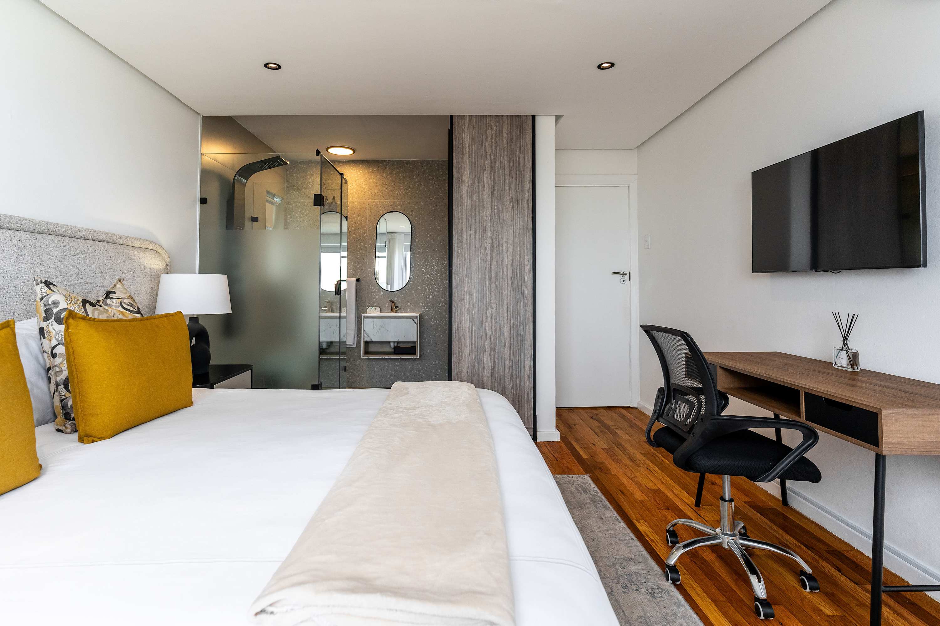 property_[object Object]_17